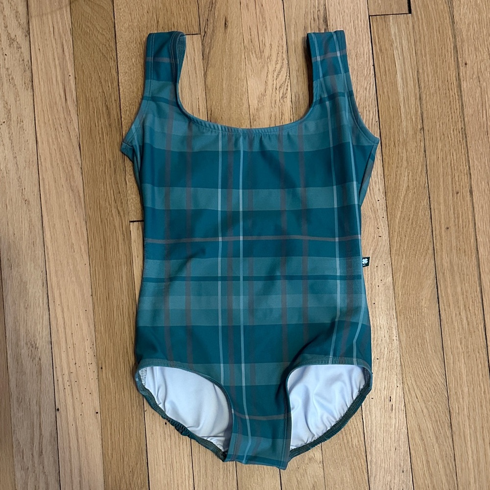 Lucky Leo leotard